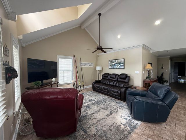 4 LAURA LN, Iuka, MS 38852