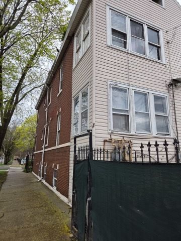 4457 S Sacramento Avenue, Chicago, IL 60632