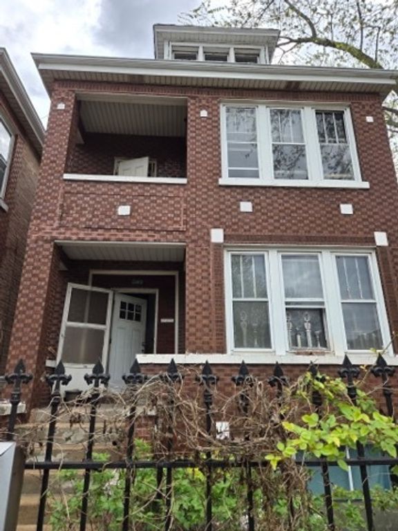 4457 S Sacramento Avenue, Chicago, IL 60632