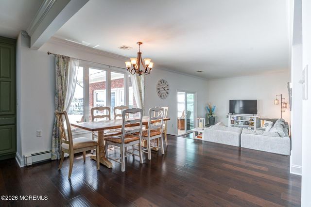 149 Pinewood Road, Toms River, NJ 08753