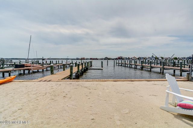 149 Pinewood Road, Toms River, NJ 08753