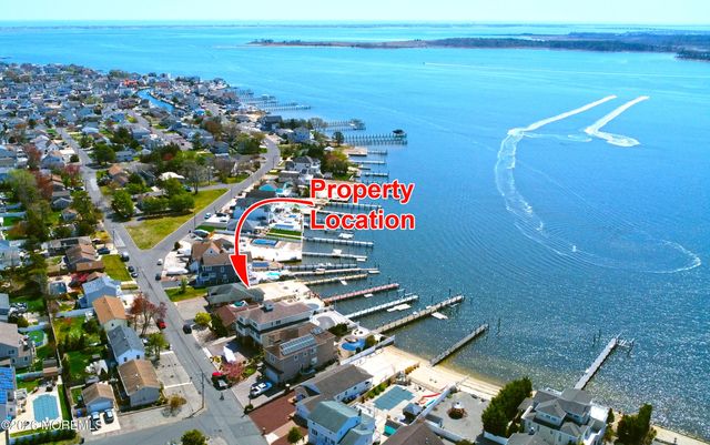 149 Pinewood Road, Toms River, NJ 08753