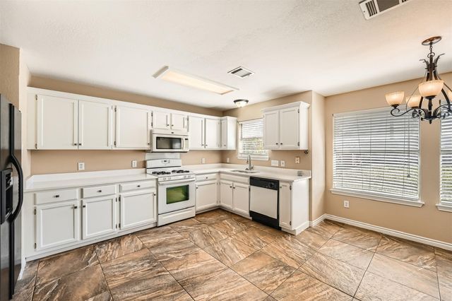 2813 Single Trace CT, Austin, TX 78728