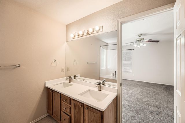 2813 Single Trace CT, Austin, TX 78728