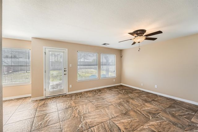2813 Single Trace CT, Austin, TX 78728