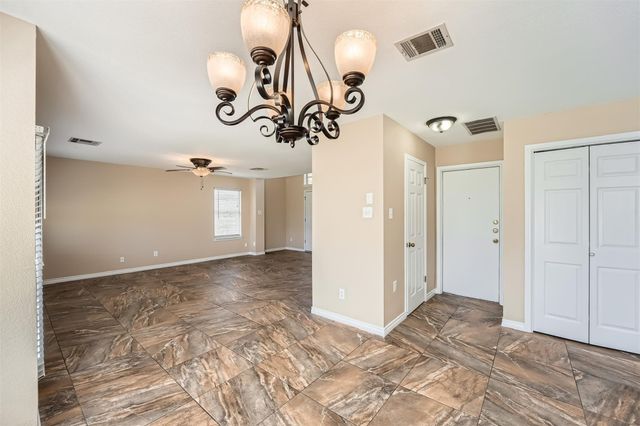 2813 Single Trace CT, Austin, TX 78728