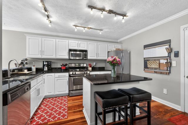 3395 Eastwoodlands Trail, Hilliard, OH 43026