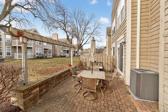 3395 Eastwoodlands Trail, Hilliard, OH 43026