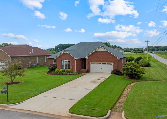 25977 Iron Gate Drive, Madison, AL 35756