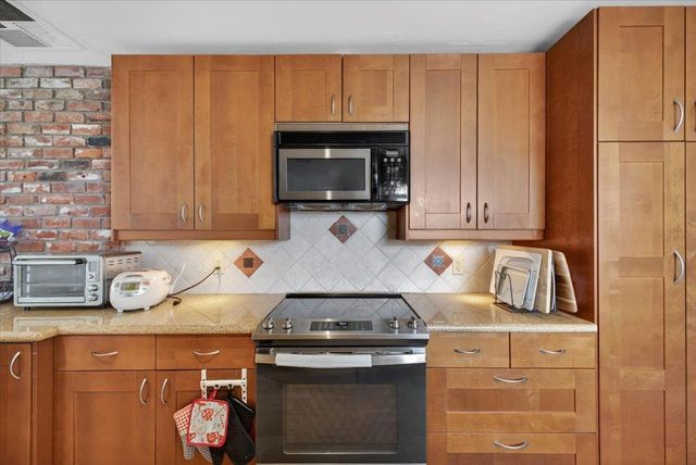 251 La Mesa Drive, Salinas, CA 93901