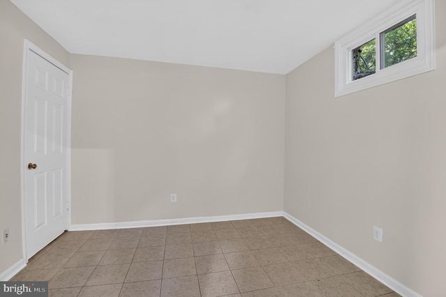 10612 RAILROAD CT, Fairfax, VA 22030