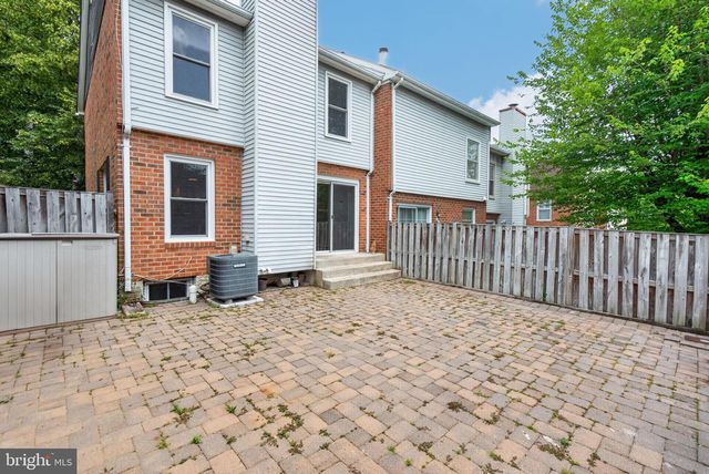 10612 RAILROAD CT, Fairfax, VA 22030