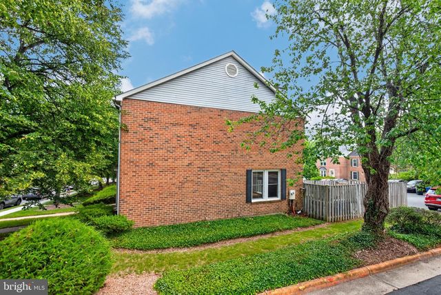10612 RAILROAD CT, Fairfax, VA 22030