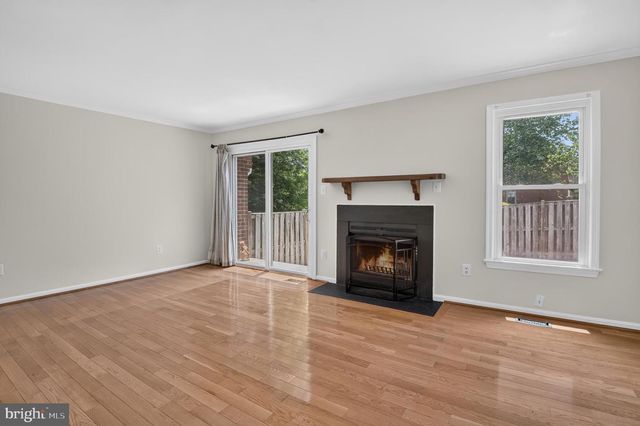 10612 RAILROAD CT, Fairfax, VA 22030