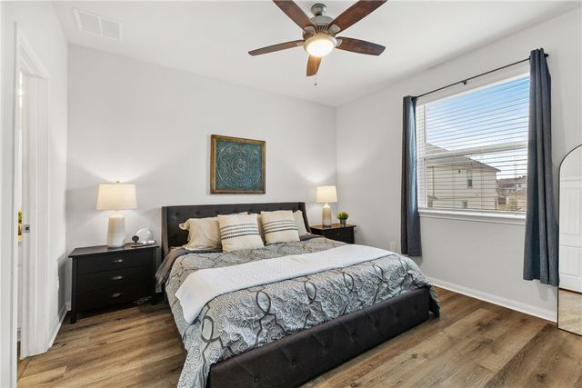 976 Rice Drive, Bryan, TX 77803