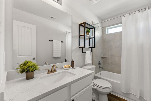 976 Rice Drive, Bryan, TX 77803