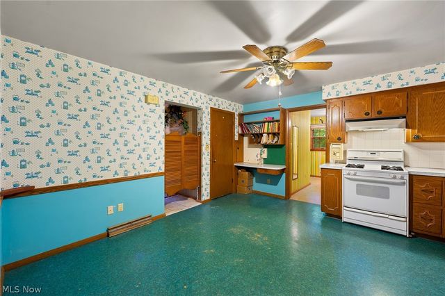 270 Benton Street, Austintown, OH 44515