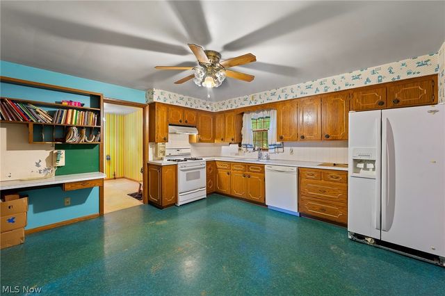 270 Benton Street, Austintown, OH 44515