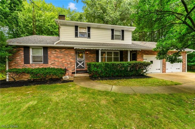 270 Benton Street, Austintown, OH 44515