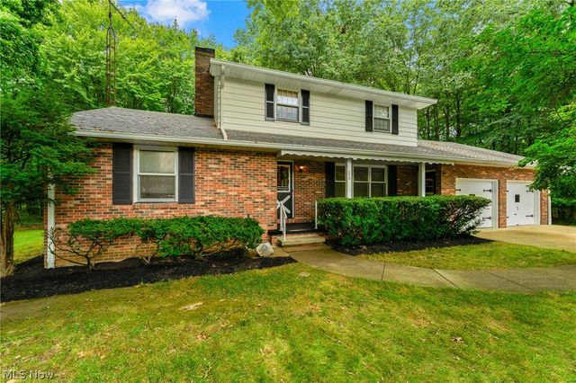 270 Benton Street, Austintown, OH 44515