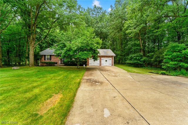 270 Benton Street, Austintown, OH 44515
