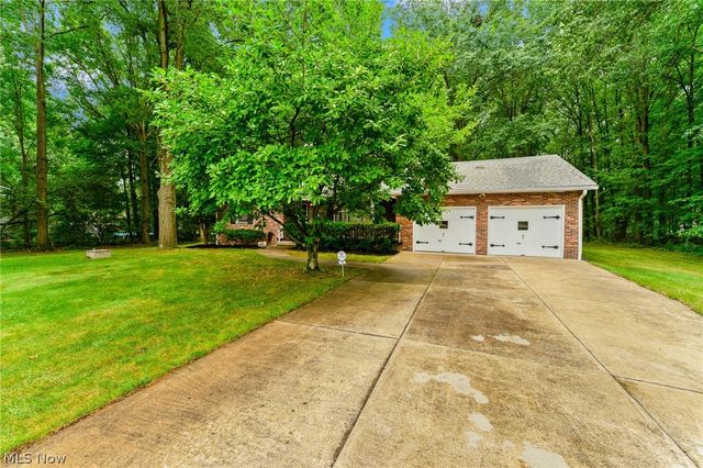 270 Benton Street, Austintown, OH 44515