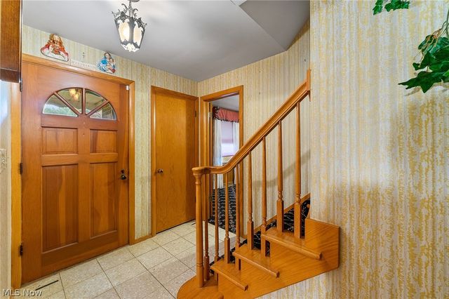 270 Benton Street, Austintown, OH 44515