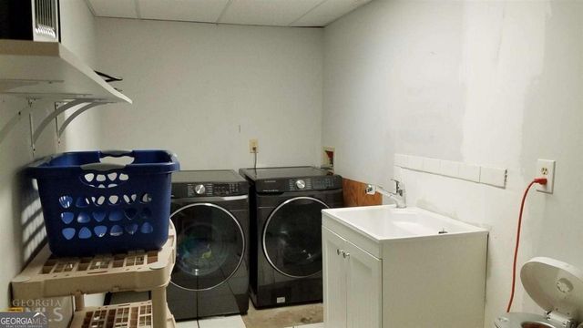 5186 Glendora Drive, Powder Springs, GA 30127