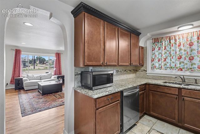 824 N Union Boulevard, Colorado Springs, CO 80909
