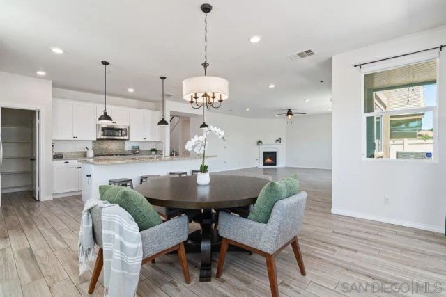 36688 Summer Dain Ln, Wildomar, CA 92595