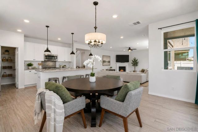 36688 Summer Dain Ln, Wildomar, CA 92595