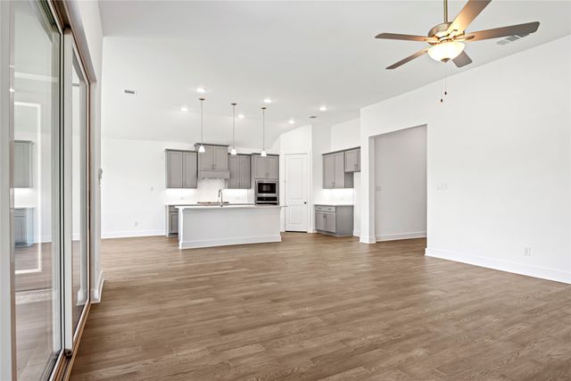 2900 Barbary Road, Mckinney, TX 75071