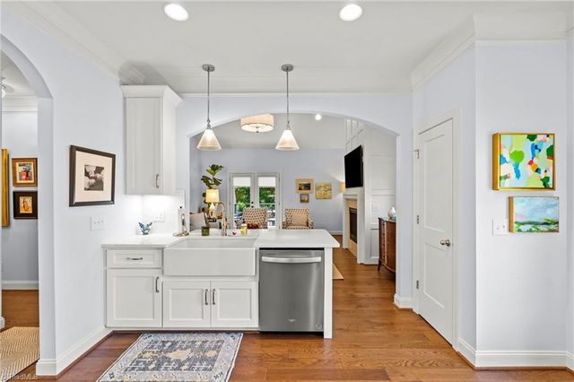 2261 Cambridge Oaks Drive, High Point, NC 27262