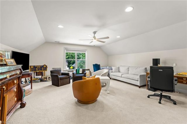 2261 Cambridge Oaks Drive, High Point, NC 27262
