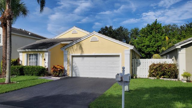 5403 NW 55th Terrace, Coconut Creek, FL 33073