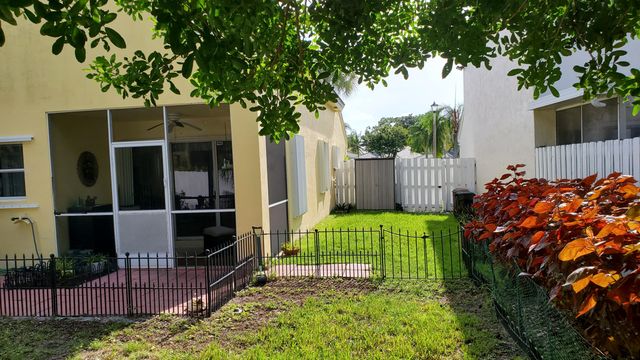 5403 NW 55th Terrace, Coconut Creek, FL 33073