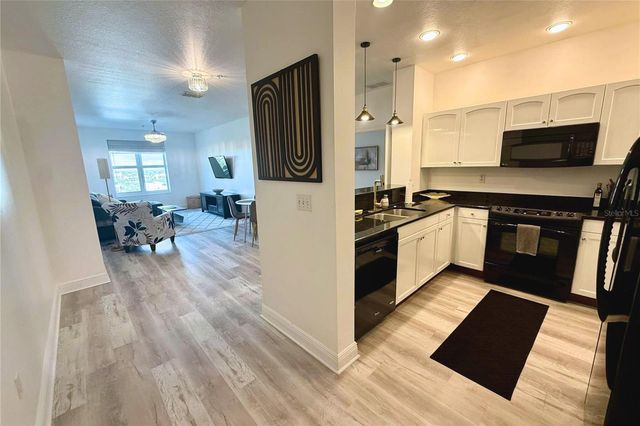 628 CLEVELAND STREET 1310, Clearwater, FL 33755