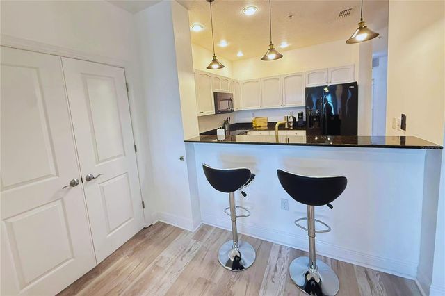 628 CLEVELAND STREET 1310, Clearwater, FL 33755