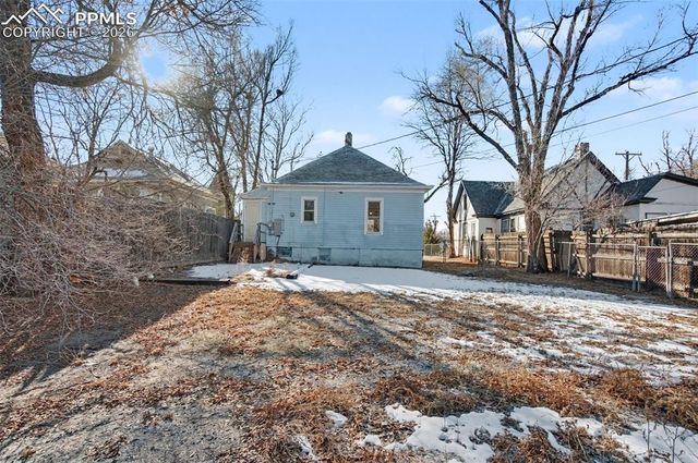 808 E Monument Street, Colorado Springs, CO 80903