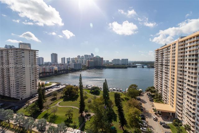 301 174th St 1912, Sunny Isles Beach, FL 33160