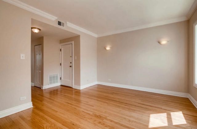 4444 W Gunnison Street 2, Chicago, IL 60630