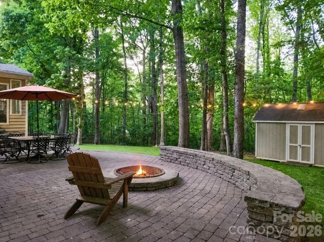 16910 Laureate Road, Huntersville, NC 28078
