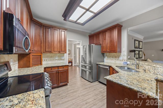 16910 Laureate Road, Huntersville, NC 28078