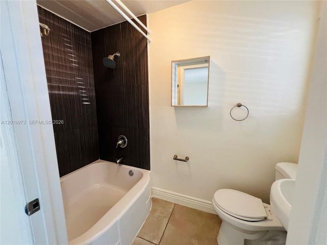 1536 Polk St 5, Hollywood, FL 33020