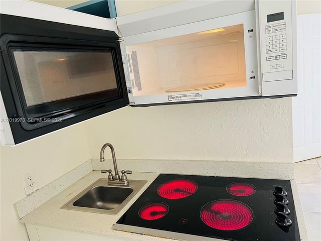 1536 Polk St 5, Hollywood, FL 33020
