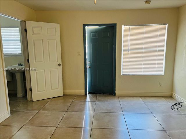 1536 Polk St 5, Hollywood, FL 33020