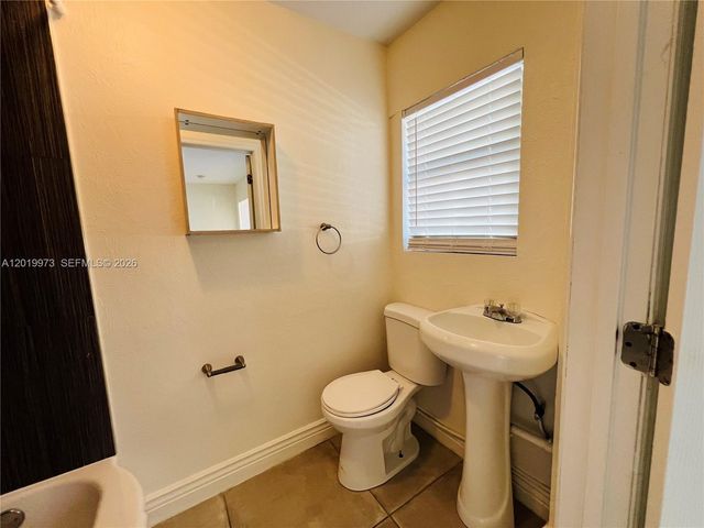 1536 Polk St 5, Hollywood, FL 33020