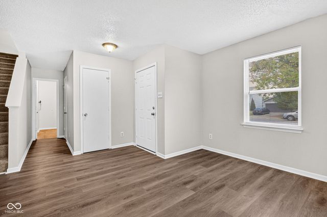 1940 Orchid Bloom Drive, Indianapolis, IN 46231