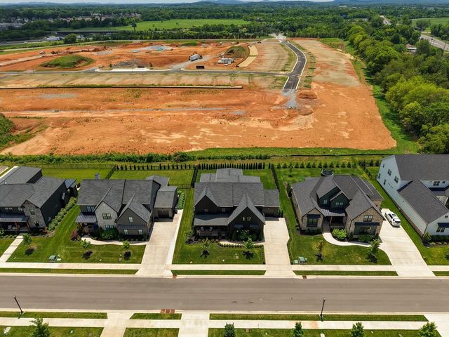 5713 Eaglemont Dr, Murfreesboro, TN 37129