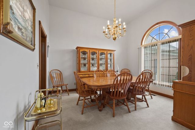 6485 W 100 S, Shelbyville, IN 46176